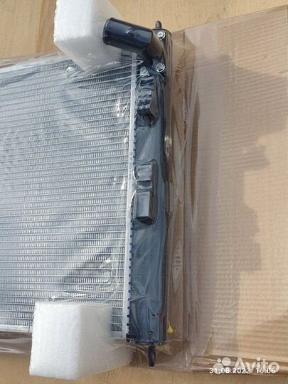 Радиатор охлаждения двигателя Mitsubishi Lancer X