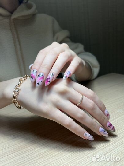 Коррекция наращённых ногтей