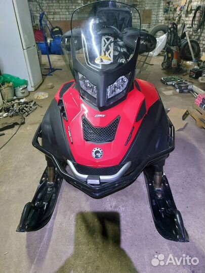 Продам снегоход