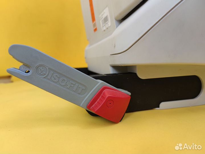 Автокресло Britax Romer Kidfix XP (15-36)