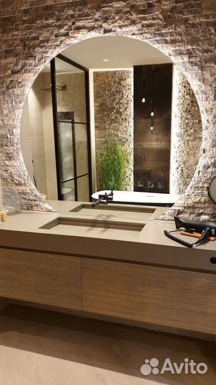 Зеркало с подсветкой в ванную полукруглое Camilla