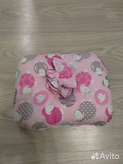 Подушка для кормления