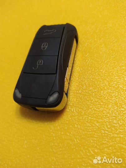 Выкидной трехкнопочный ключ зажигания для Porsche