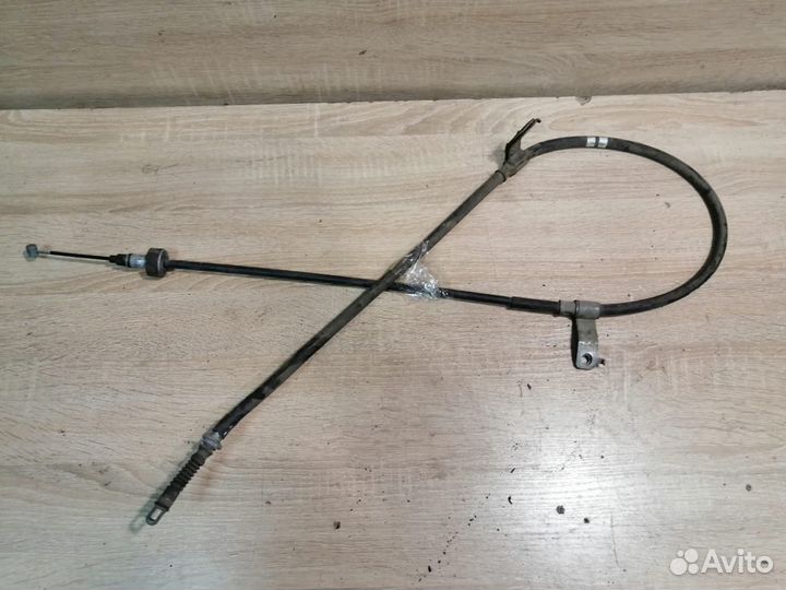 Трос ручника, ручного тормоза левый Киа пиканто 3