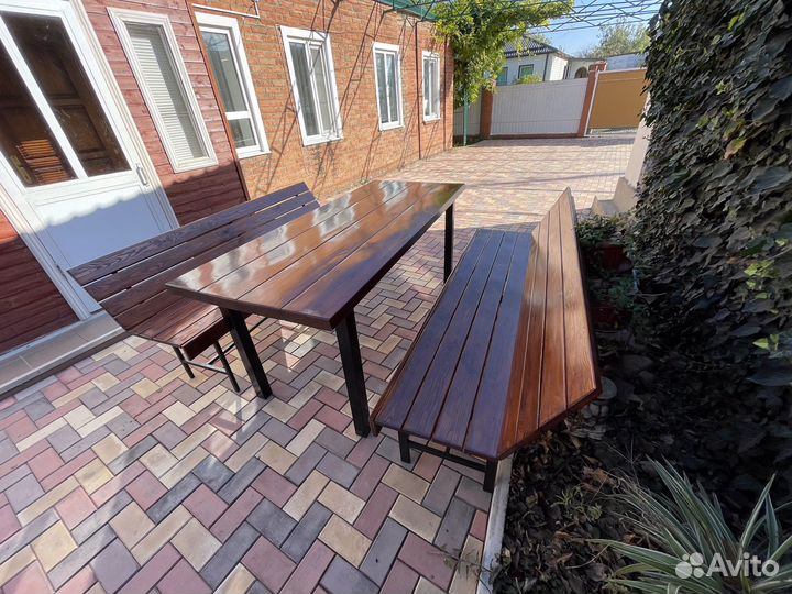 Скамейка деревянная