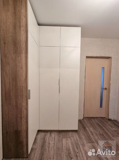 Стенка в гостиную