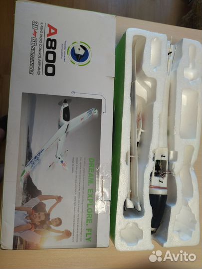 Радиоуправляемый самолет хк А800