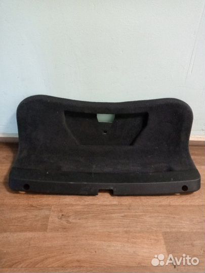 Обшивка крышки багажника Volkswagen Passat B5+