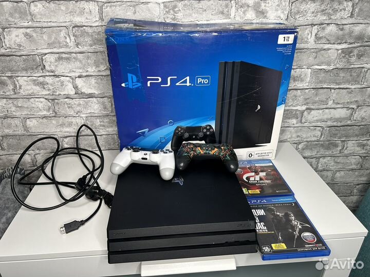 Sony PS4 pro 1tb