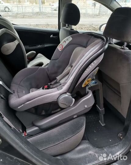 Автолюлька с базой isofix