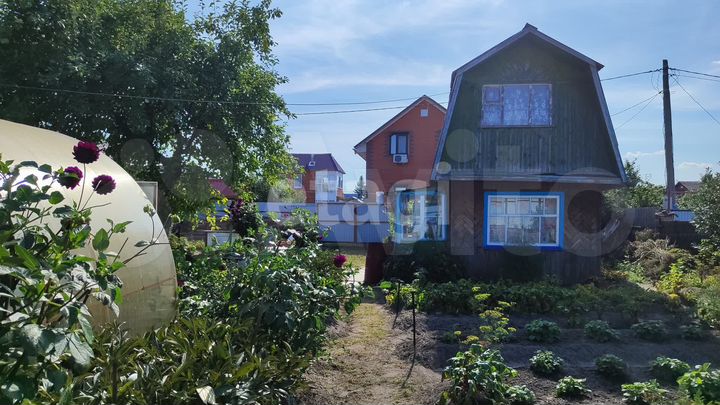 Дача 30 м² на участке 5 сот.