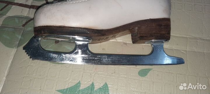 Коньки фигурные wifa 28 LL