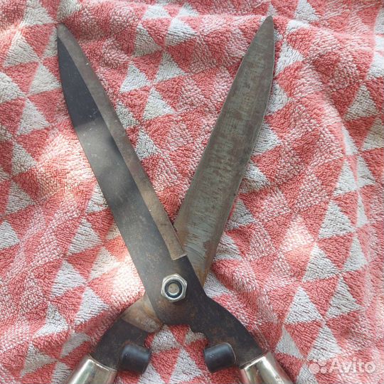 Садовые ножницы кусторез