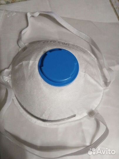 Защитная маска для лица