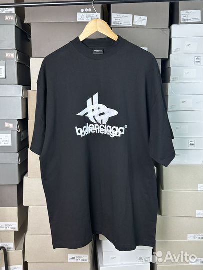 Balenciaga layered sports