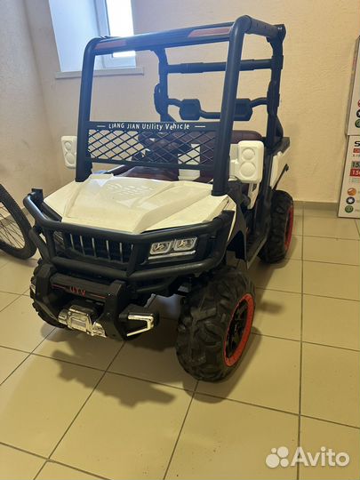 Внедорожник электромобиль на радио управлении