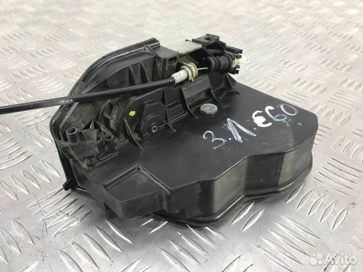 Замок боковой двери задний левый Bmw 5 Е60 N52B25