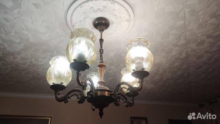 Люстра потолочная бу