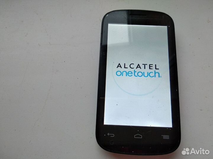 Alcatel ONETOUCH POP C2 4032D, 4 ГБ