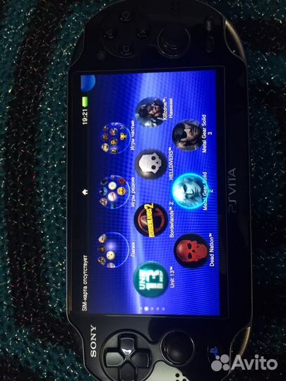 Продам Sony PlayStation Vita