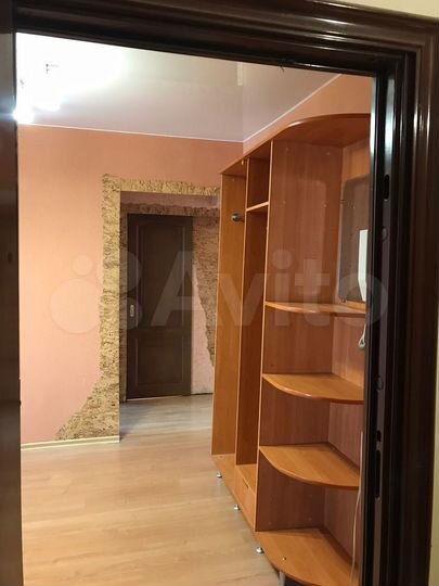 3-к. квартира, 70 м², 6/10 эт.
