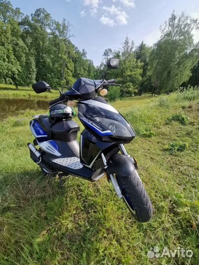 Скутер Stels Vortex 150