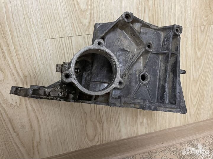 Кожух кпп средний 2181