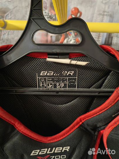 Нагрудник хоккейный jr s