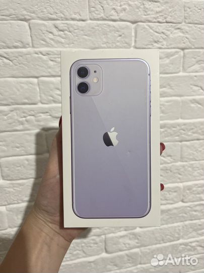 iPhone 11, 64 ГБ