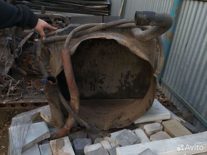 Радиатор хино