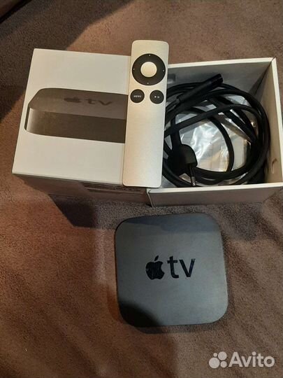 Приставка к телевизору Apple TV
