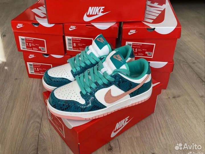 Кроссовки Nike Dunk Low adidas puma olso zara vans