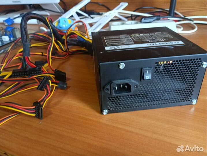 Блок питания Chieftec GPS-650A8