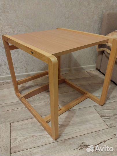 Столик детский,дерево,дсп
