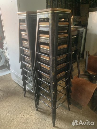 Стул барный