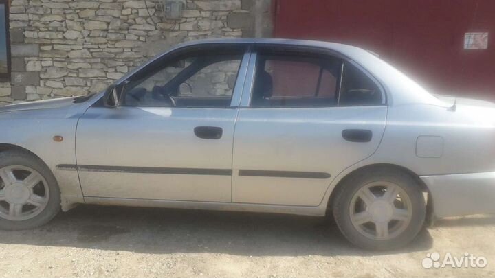 Hyundai Accent, 2008