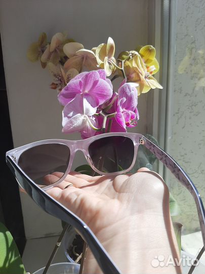 Солнцезащитные очки женские