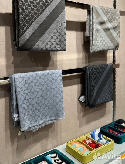 Шарф палантин Gucci