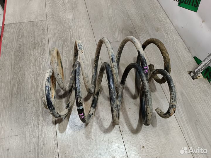 Пара передних пружин для volkswagen transporter T5