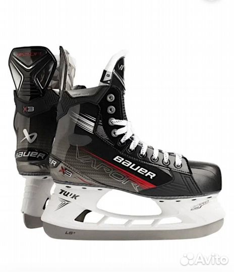 Коньки хоккейные