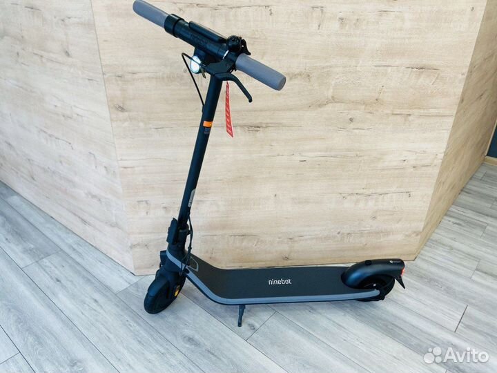 Электросамокат Ninebot KickScooter E2 черный