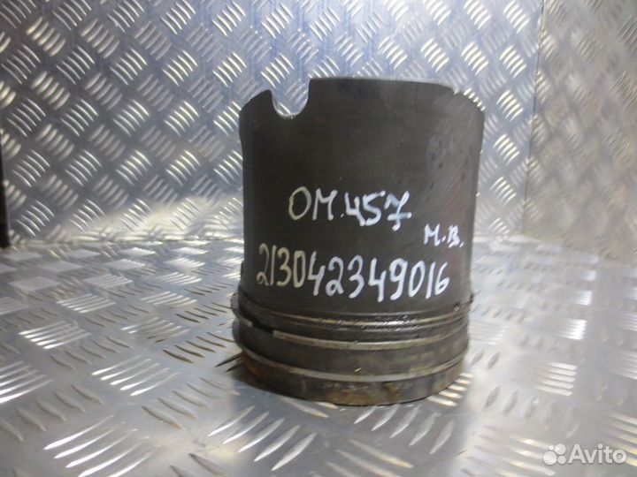 Поршень Mahle/knecht 128L134