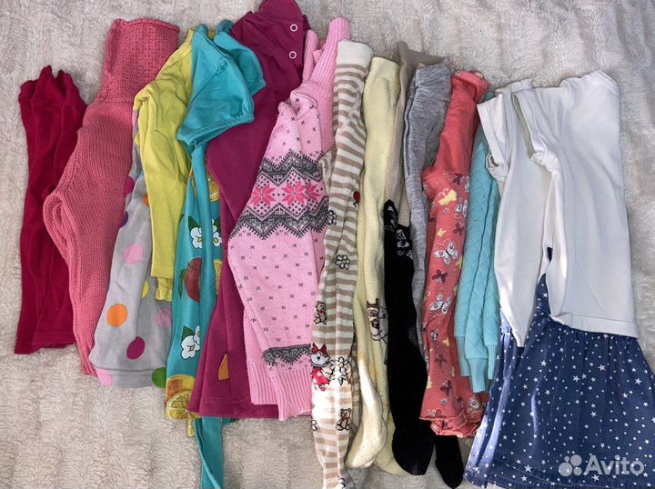 Пакет одежды на девочку, 2-4 года