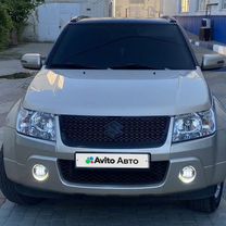 Suzuki Grand Vitara 1.6 MT, 2010, 203 000 км, с пробегом, цена 845 000 руб.