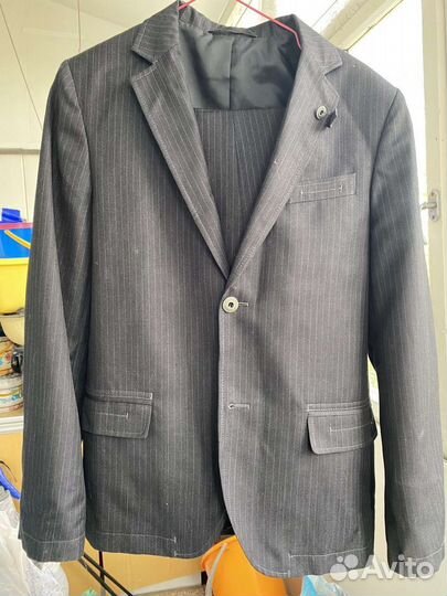 Школьный костюм