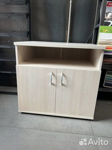 Тумба для оргтехники