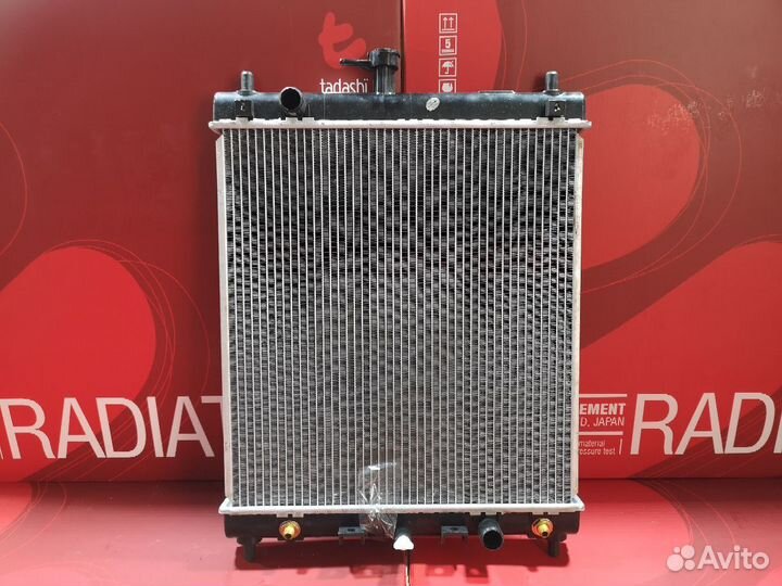 Радиатор двс Suzuki Apv DN41V