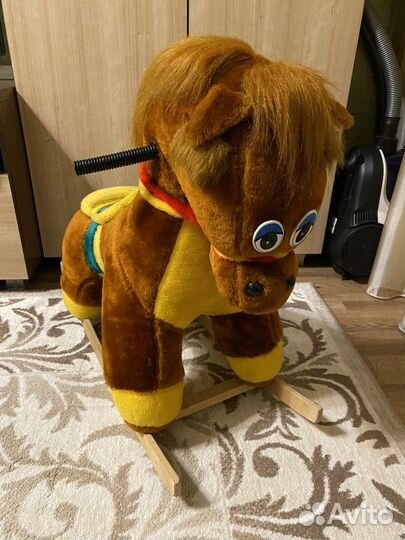 Качалка лошадь