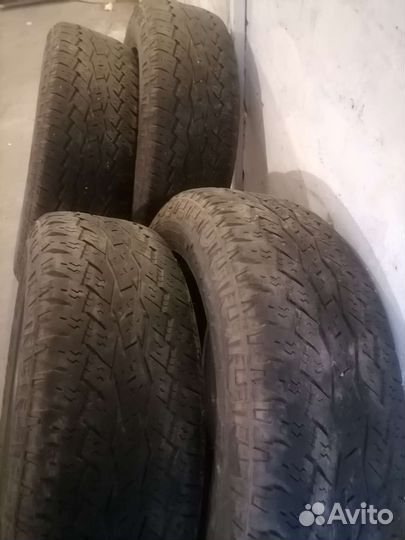 Toyo Open Country A/T Plus 225/65 R17