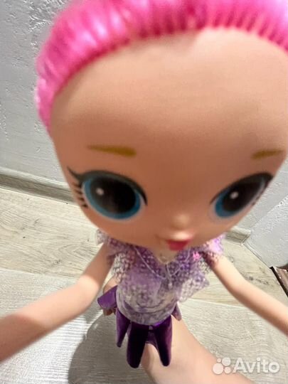 Кукла с транспортном